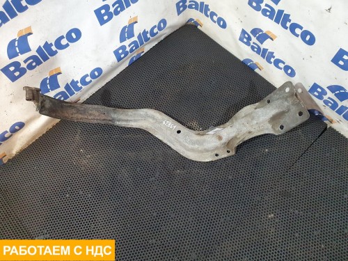 Кронштейн крыла правый