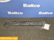 Накладка лобового стекла левая